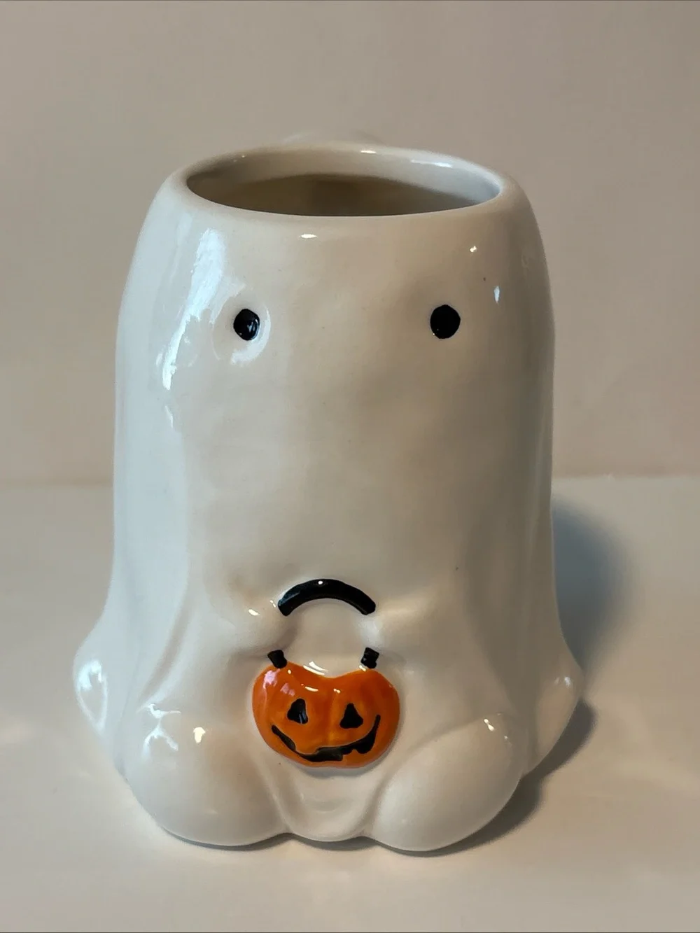 Pottery Barn 25 oz Ghost Stoneware Mug New
